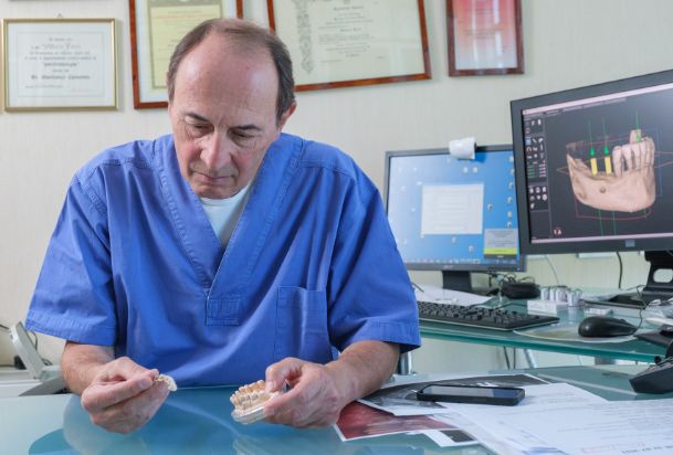 Dr. Vittorio Ferri | Dr. Vittorio Ferri